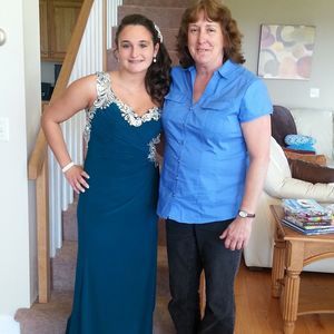 Meet your Posher, Debbie